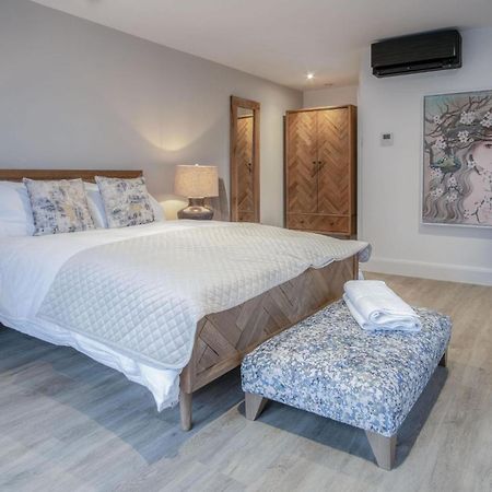 ברקון Suite 1 - Sleeping Giant Hotel - Pen Y Cae Inn מראה חיצוני תמונה